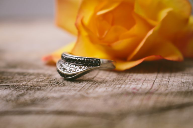 クラスTシャツが生み出す一体感と学生たちの個性あふれるデザイン物語